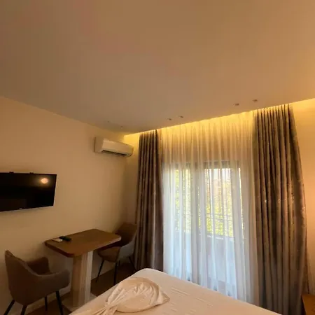 Restorant Riza Ξενοδοχείο Τίρανα